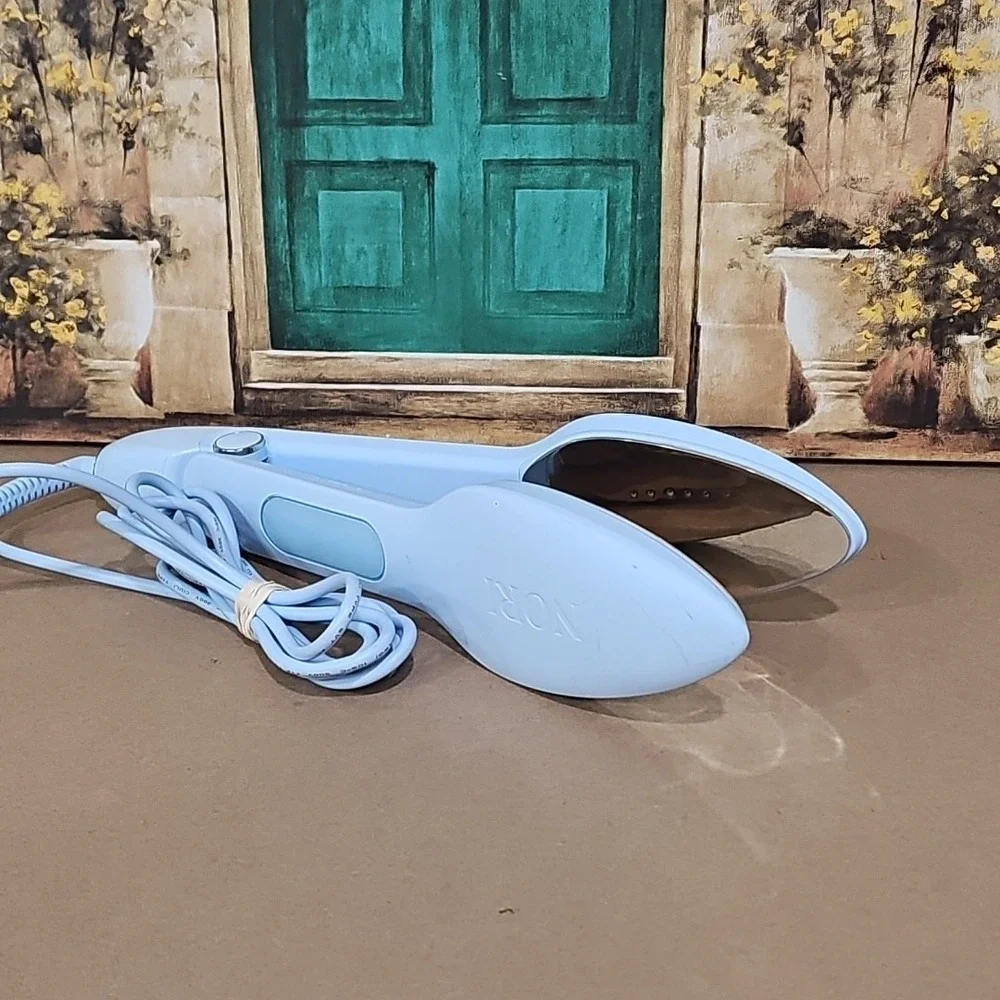 Nori Press Handheld Steamer Iron Light Blue Steam Iron Model N2-1BL